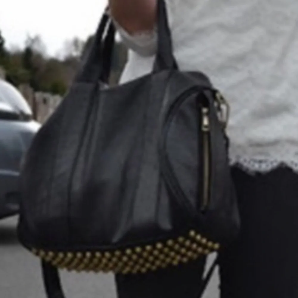 Authentic Alexander Wang Rocco Duffle Bag Black EUC Celebrity Favorite - Picture 15 of 16